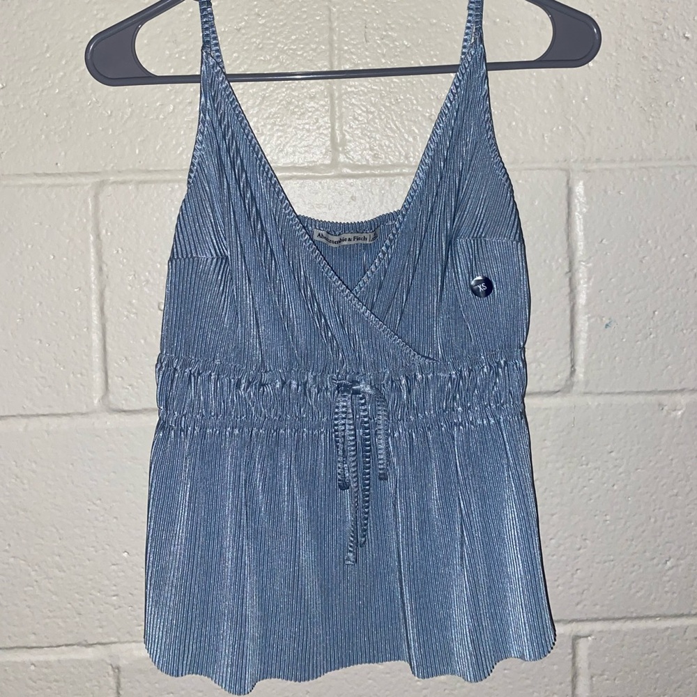 Abercrombie ribbed velvety tank top with adjustable straps